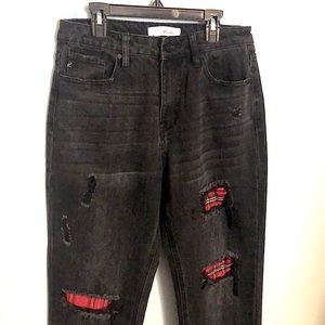 ❤️ Final Sale KanCan EUC Beek-a-boo Buffalo Plaid Jeans Sz 27/7